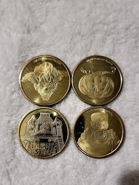 Universal Studios Halloween Horror Nights 2021 Tribute Store Medallion Coin Set